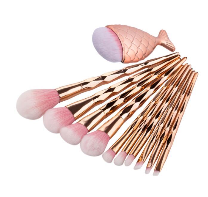 1pc Diamond Fish Makeup Brush Set Foundation